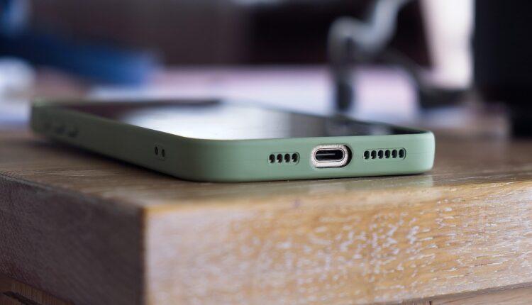 iPhone 3 câmeras: Quais modelos têm e qual é o melhor