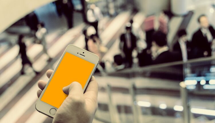 FYI significado: Entenda essa sigla muito usada em e-mails