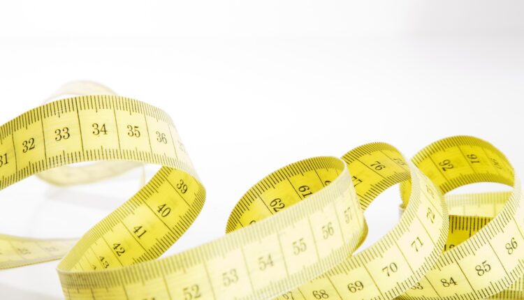 Quantos cm Tem uma TV de 70 Polegadas: Medidas Completas