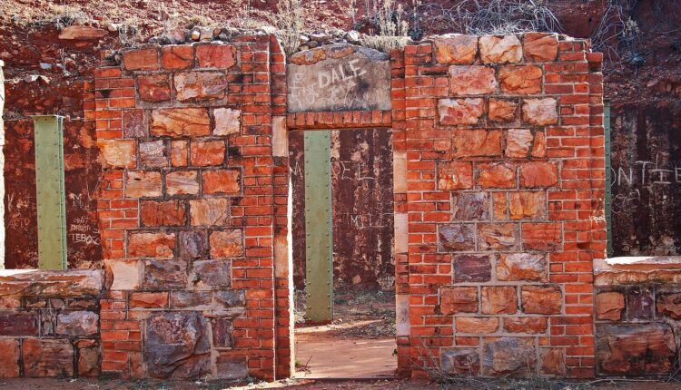 Empresas Gigantes que Faliram: História de Grandes Quedas